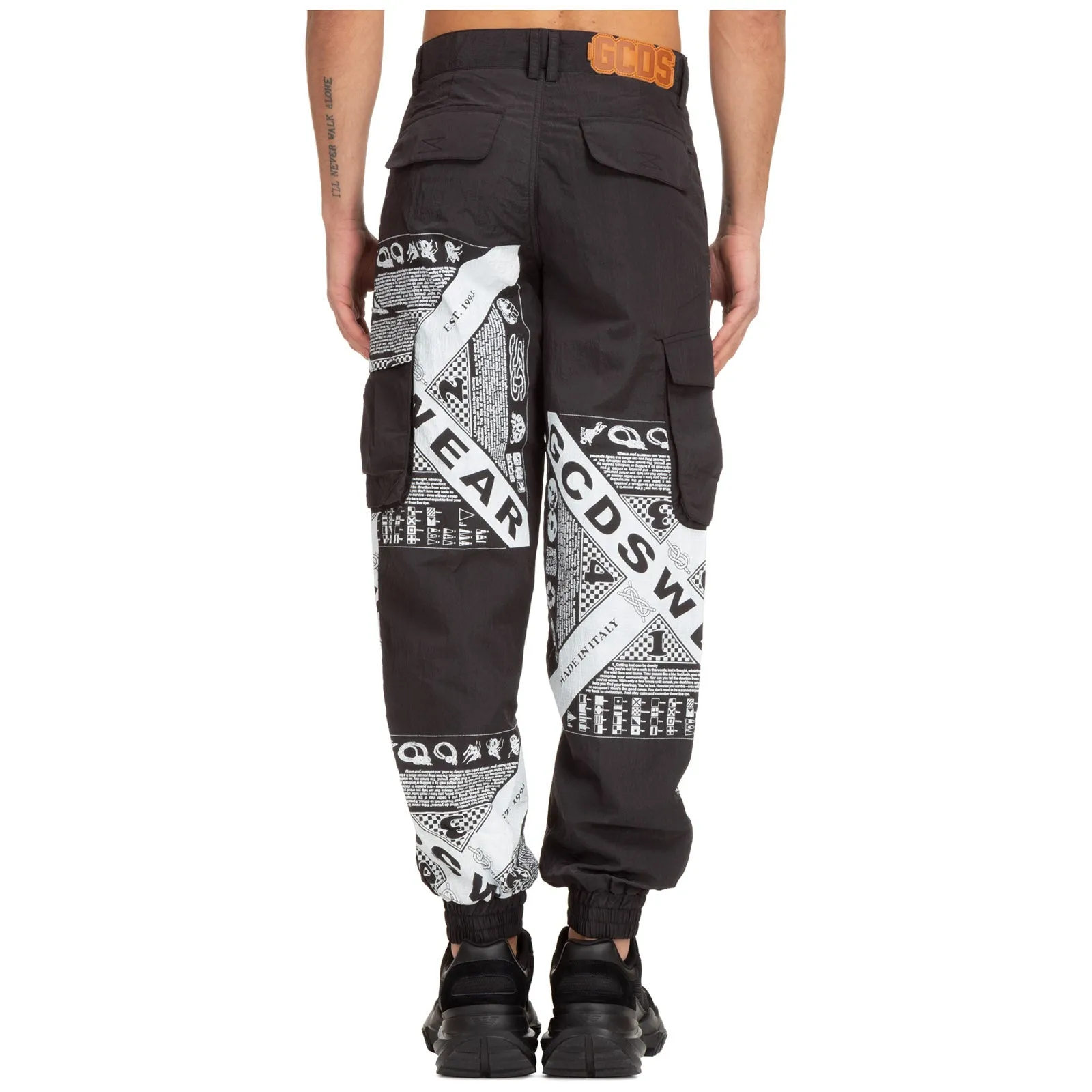 GCDS Universal Flag Bandana Cargo Pants