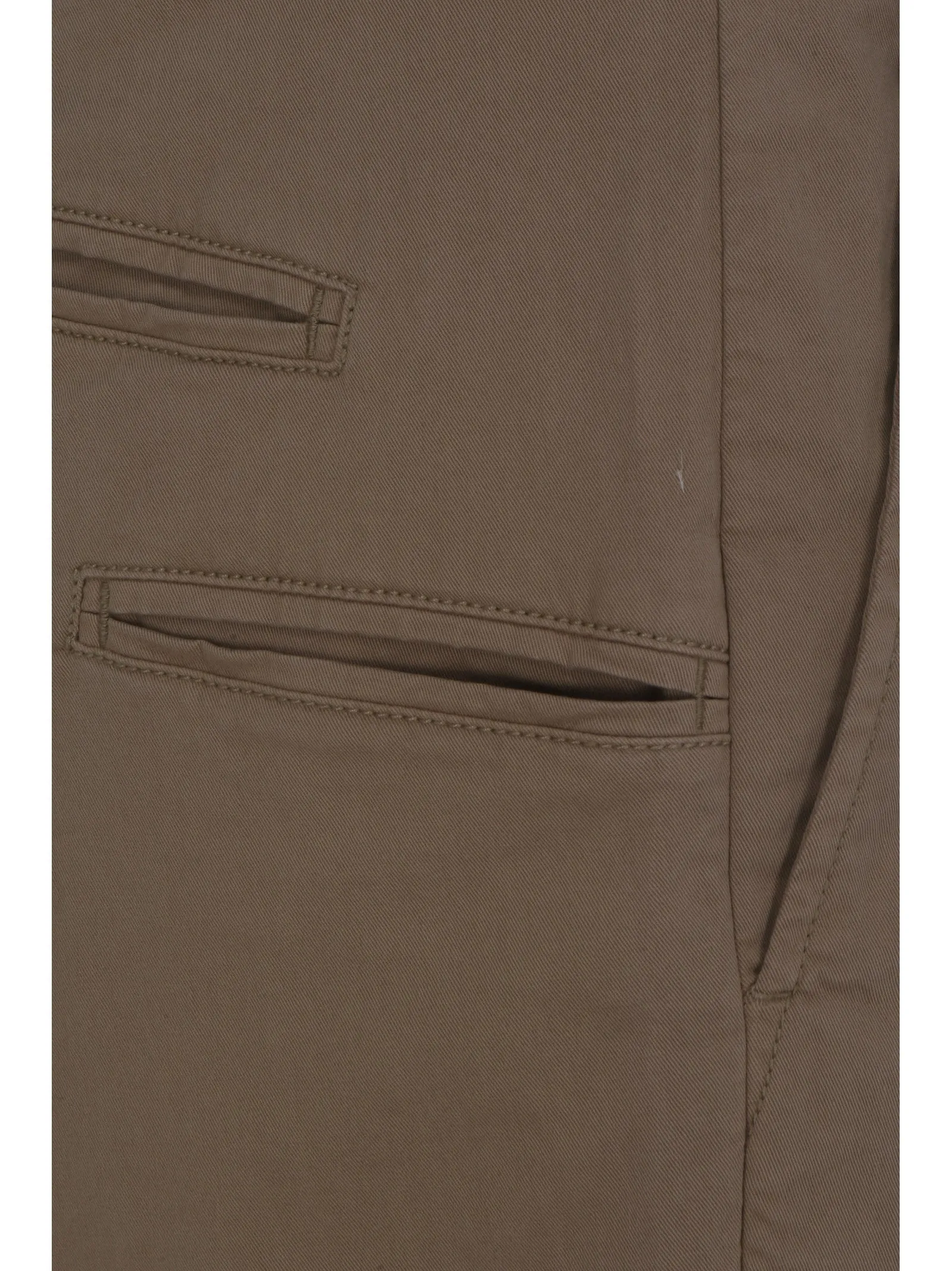 Woolrich Classic Button-Up Chino Shorts